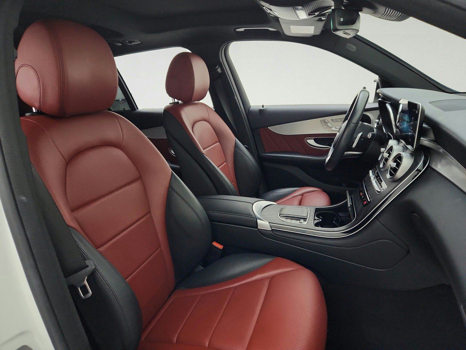 Certified 2022 Mercedes-Benz GLC 300 image 30