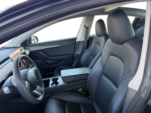 Used 2023 Tesla Model 3 Standard Range RWD image 10