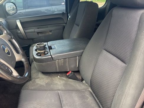 Used 2013 Chevrolet Silverado 2500 LT AWD/4WD image 11