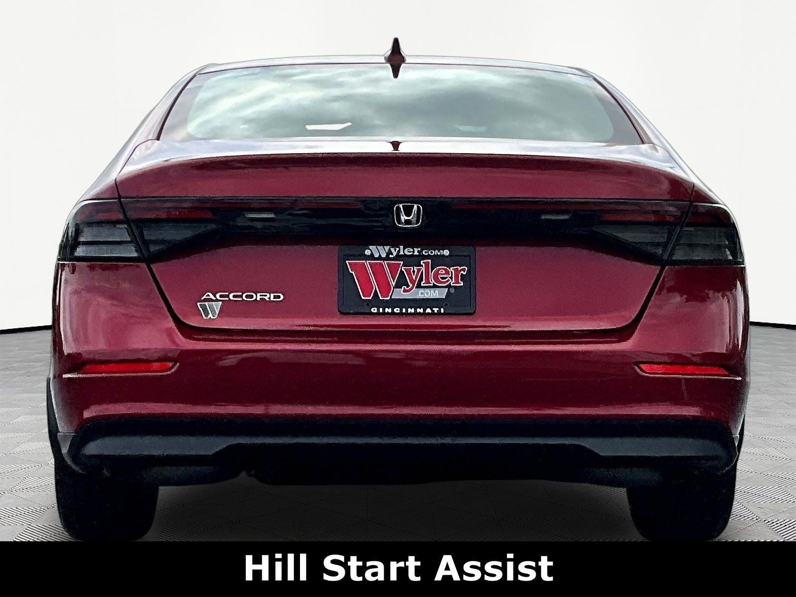 Used 2024 Honda Accord EX image 5