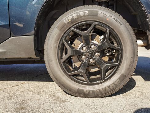 Used 2022 Ford Maverick XLT w/ Equipment Group 300A Standard image 8