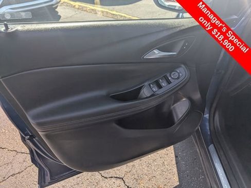 Used 2023 Buick Encore GX Preferred w/ Cold Weather Comfort Package AWD/4WD image 14