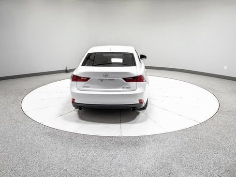 Used 2015 Lexus IS 250 RWD image 31