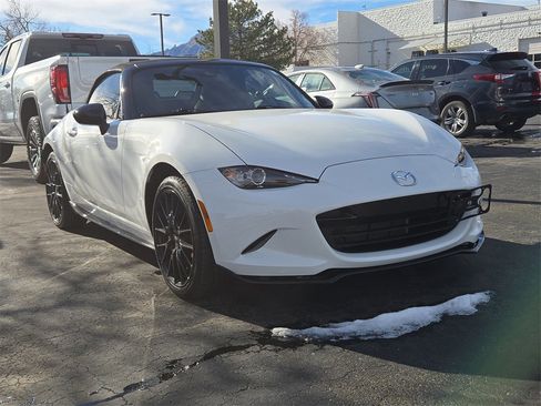 Used 2021 MAZDA MX-5 Miata Club w/ Brembo/BBS Recaro Package image 3