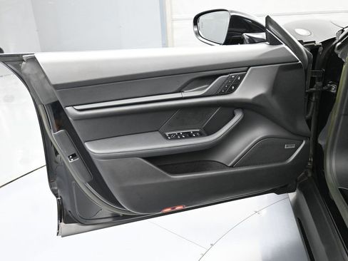 Certified 2023 Porsche Taycan 4S image 15