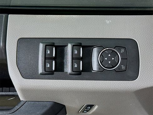 Used 2018 Ford F150 XL w/ Equipment Group 101A Mid image 20