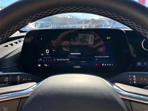 Used 2024 Chevrolet Traverse LT image 27