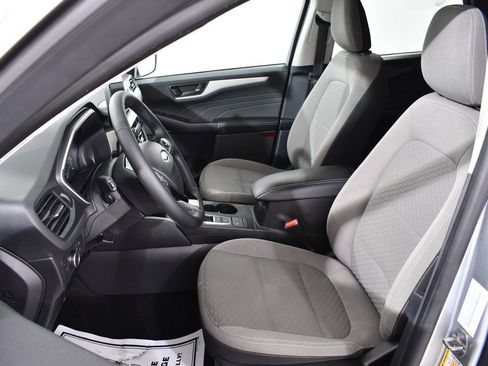 Used 2022 Ford Escape SE w/ Convenience Package image 6