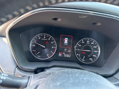Certified 2024 Subaru Outback Premium w/ Popular Package #1A AWD/4WD image 8