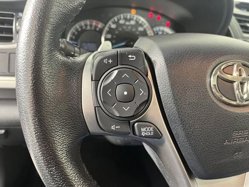 Used 2012 Toyota Camry SE image 21