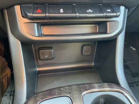 Certified 2022 GMC Canyon Elevation image 28