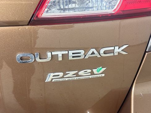 Used 2013 Subaru Outback 2.5i Premium image 21