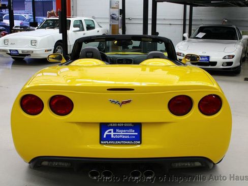 Used 2012 Chevrolet Corvette Grand Sport w/ 4LT Preferred Equipment Group image 9