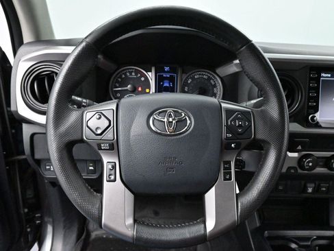 Used 2020 Toyota Tacoma SR5 image 14