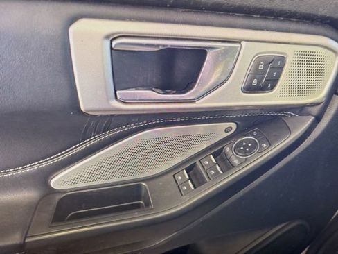 Used 2020 Ford Explorer ST w/ ST Street Pack image 6