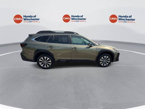 Used 2024 Subaru Outback Limited AWD/4WD image 9