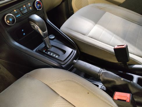 Used 2021 Ford EcoSport S AWD/4WD image 26