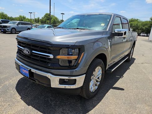 New 2026 Ford F150 XLT w/ Equipment Group 302A MID RWD image 4