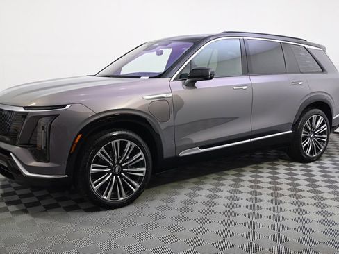 New 2026 Cadillac Vistiq Premium Luxury w/ LPO, Floor Liner Package image 2