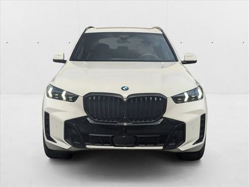 New 2026 BMW X5 xDrive40i w/ M Sport Package image 6