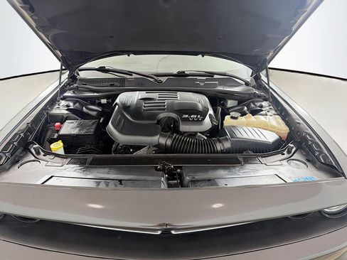 Used 2023 Dodge Challenger GT RWD image 13