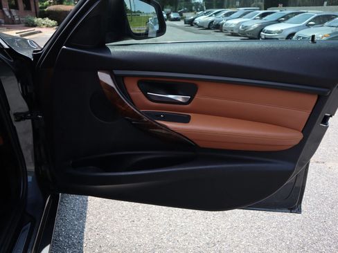 Used 2014 BMW 328d Sedan RWD image 15