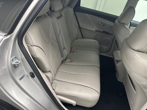 Used 2009 Toyota Venza Base image 11