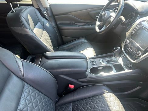 Used 2019 Nissan Murano Platinum w/ Cargo Package image 17