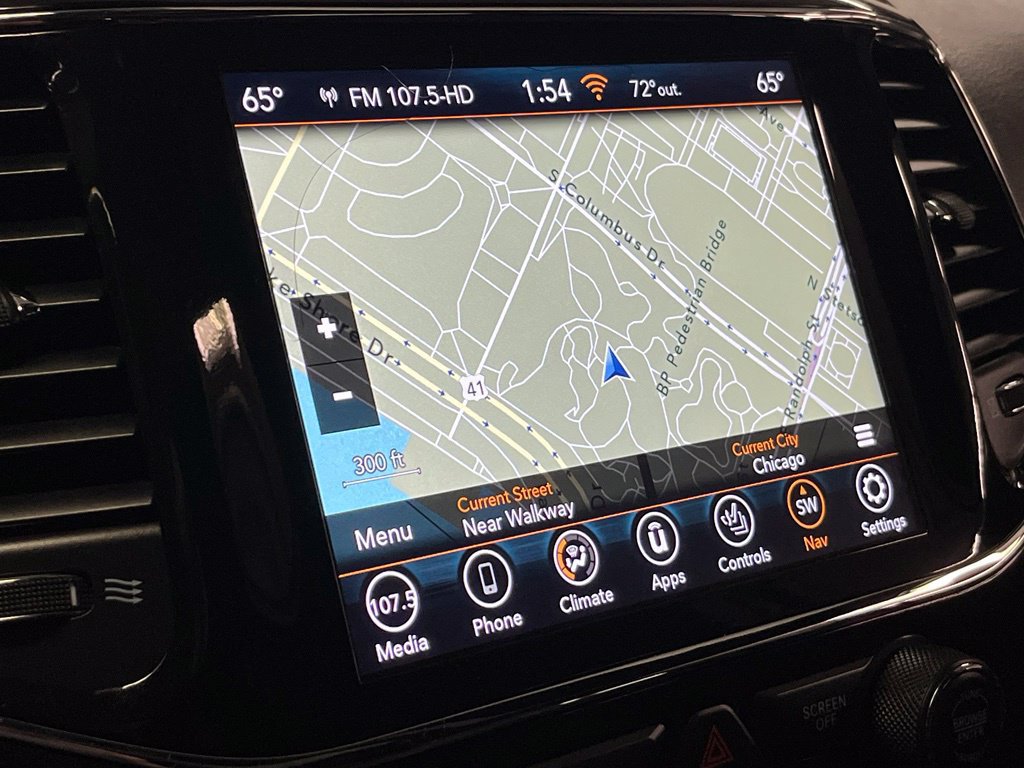 Used 2021 Jeep Grand Cherokee Laredo X AWD/4WD image 28