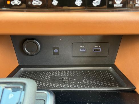 Used 2022 Nissan Pathfinder Platinum w/ Cargo Package FWD image 30