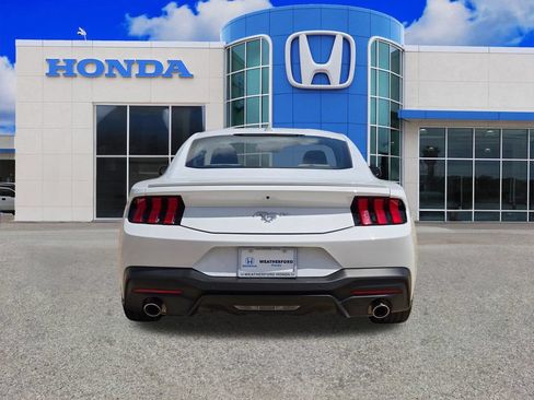 Used 2024 Ford Mustang Premium RWD image 4