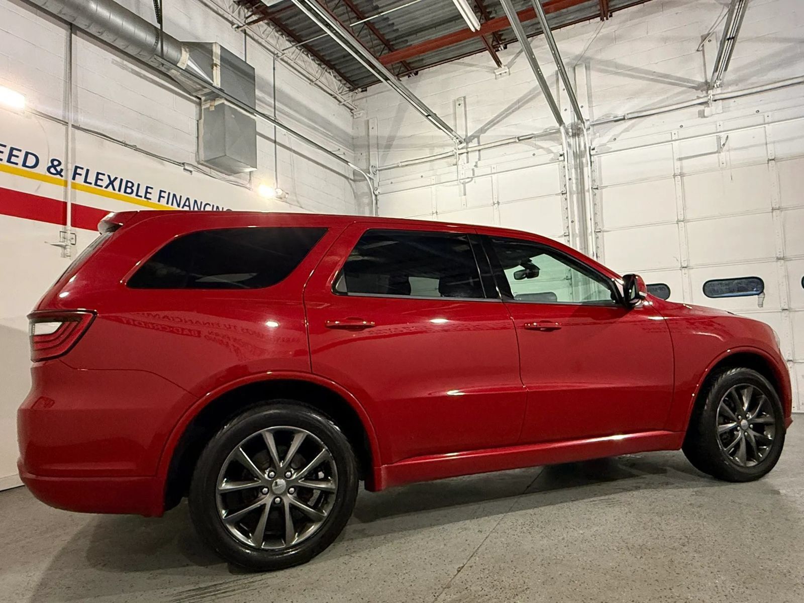 Used 2018 Dodge Durango GT AWD/4WD image 6