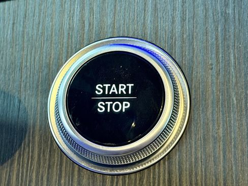 Certified 2023 Mercedes-Benz EQS 450+ SUV image 32