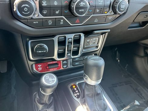 New 2026 Jeep Gladiator Rubicon AWD/4WD image 26