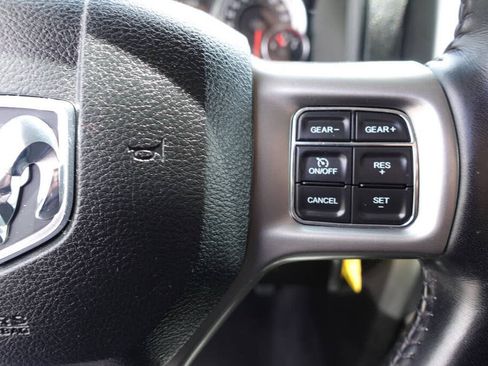Used 2022 RAM 1500 Classic SLT w/ Electronics Convenience Group AWD/4WD image 51