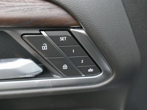 New 2026 GMC Sierra 3500 SLT w/ SLT Premium Package image 17