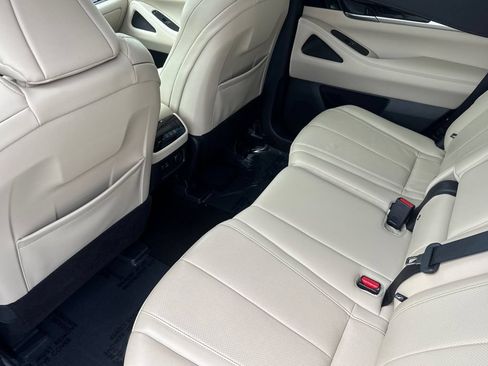Used 2023 INFINITI QX60 Pure FWD image 11