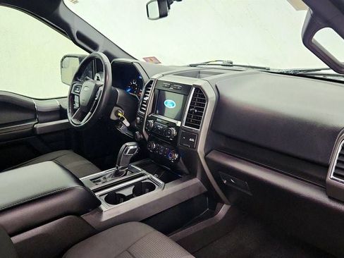 Used 2017 Ford F150 XLT w/ Equipment Group 302A Luxury image 23