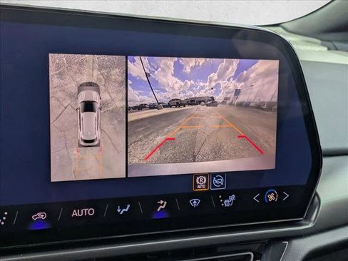 New 2026 Chevrolet Equinox EV RS image 12