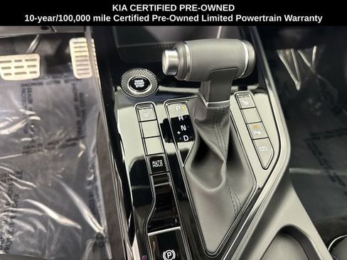 Certified 2025 Kia Niro EX Touring image 16