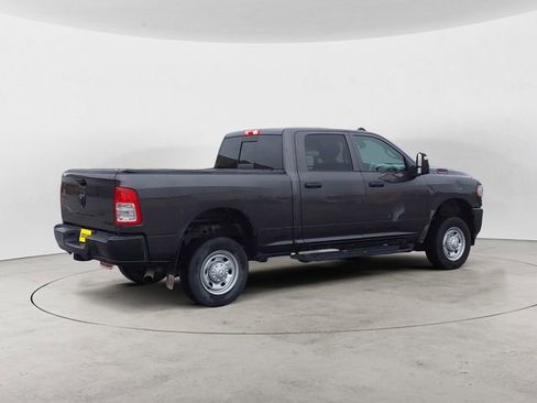 Used 2024 RAM 2500 Tradesman w/ Convenience Group AWD/4WD image 5