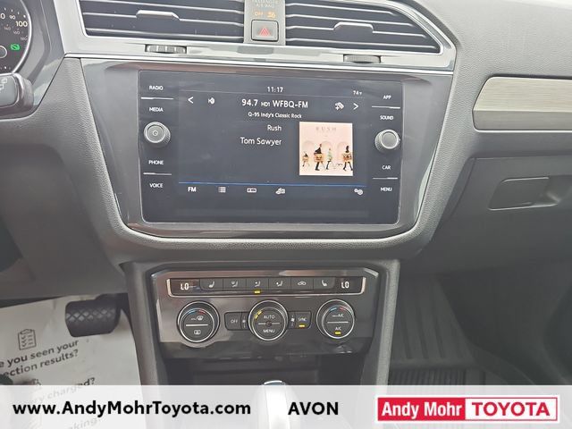 Used 2019 Volkswagen Tiguan SE FWD image 19
