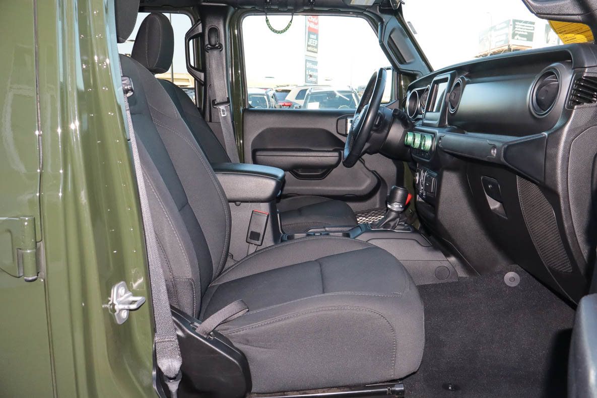 Used 2022 Jeep Gladiator Sport AWD/4WD image 26