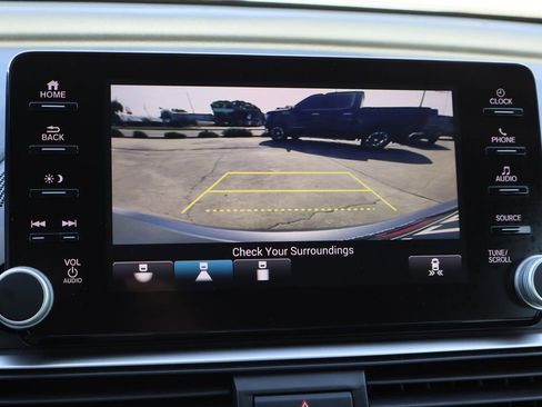 Used 2019 Honda Accord EX image 15