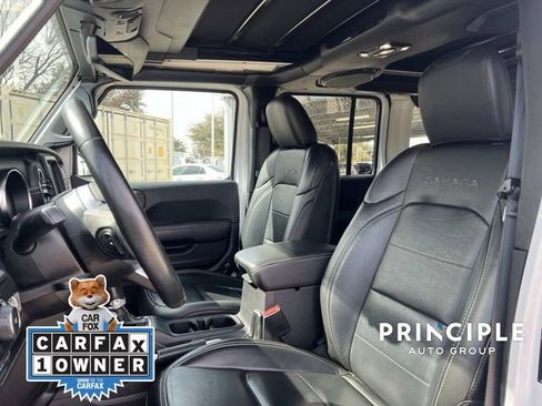 Used 2022 Jeep Wrangler Unlimited Sahara w/ Cold Weather Group image 12