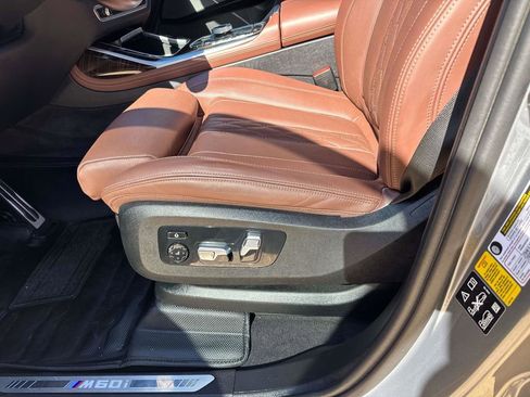 Used 2024 BMW X7 M60i w/ Executive Package image 19