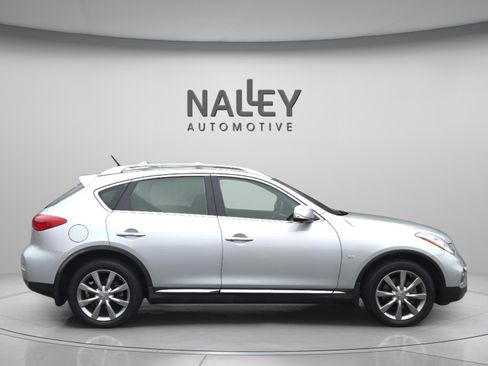 Used 2017 INFINITI QX50 2WD w/ Premium Plus Package image 12