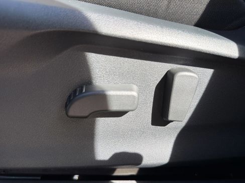 Certified 2024 Subaru Ascent Premium w/ Convenience Package image 20