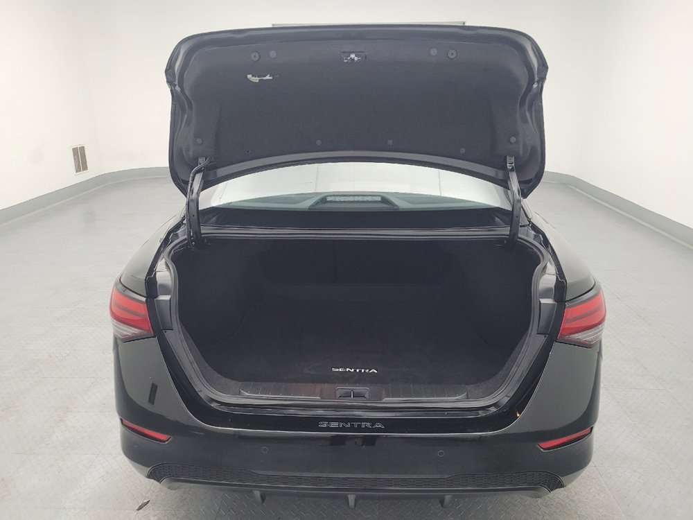 Used 2025 Nissan Sentra S FWD image 29