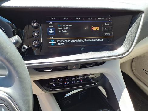 Used 2022 Buick Envision Essence w/ Technology Package I AWD/4WD image 28